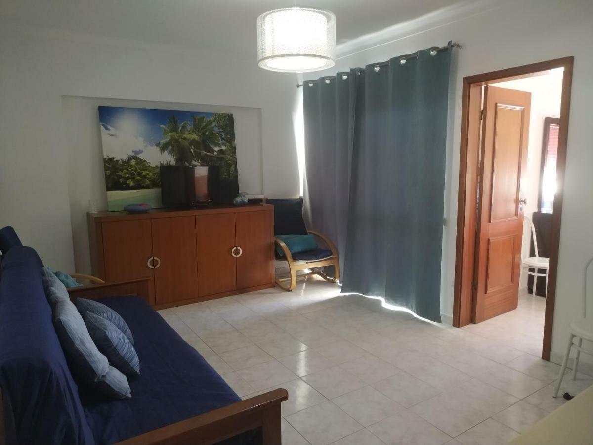 1P Torre Sol Casas & Papeis Apartment Armacao de Pera Luaran gambar